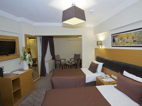 MIRILAYON HOTEL