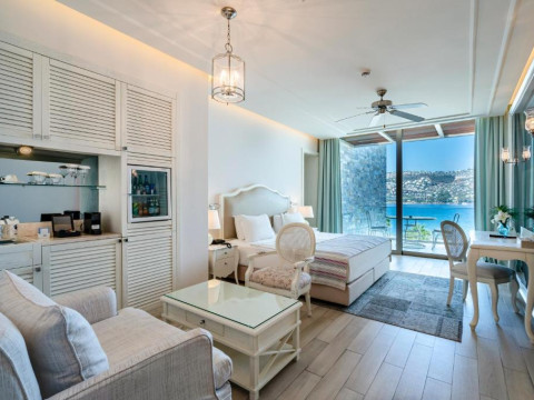 MIVARA LUXURY RESORT & SPA