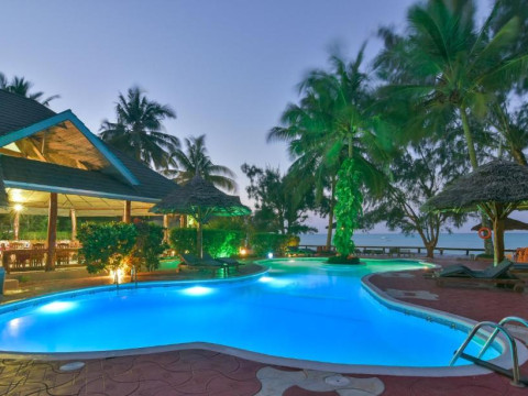 Mnarani Beach Cottages