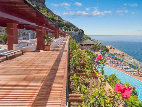MOGAN PRINCESS & BEACH CLUB