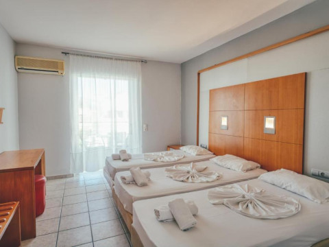 Mojo Hotel Laganas Zante