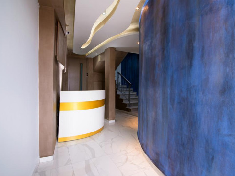 MOLOS HOUSE
