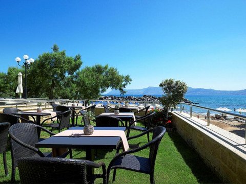 Molos Bay Hotel