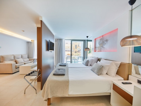 Monsuau Cala D'Or Hotel - Adults Only