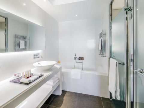 Monte-Carlo Bay Hotel & Resort