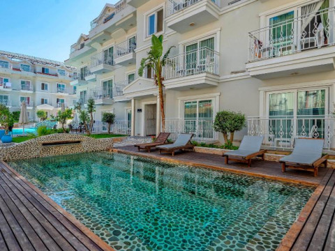 Montebello Deluxe Hotel