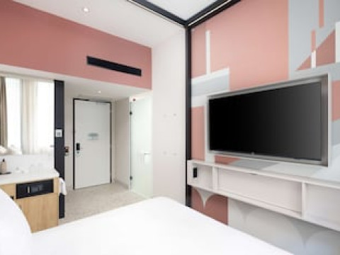 MOTTO BY HILTON ROTTERDAM BLAAK
