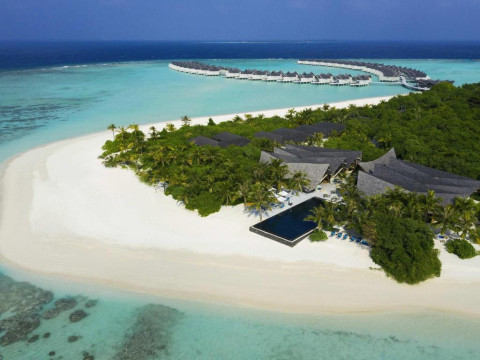 Kuredhivaru Resort and Spa