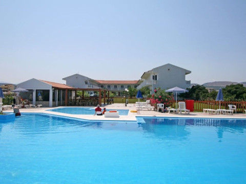 MRS CHRYSSANA BEACH HOTEL 