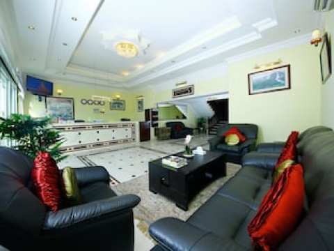 MUSCAT INTERNATIONAL