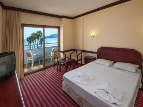 MY DREAM HOTEL