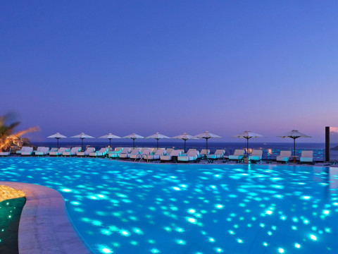 Myconian Royal Hotel