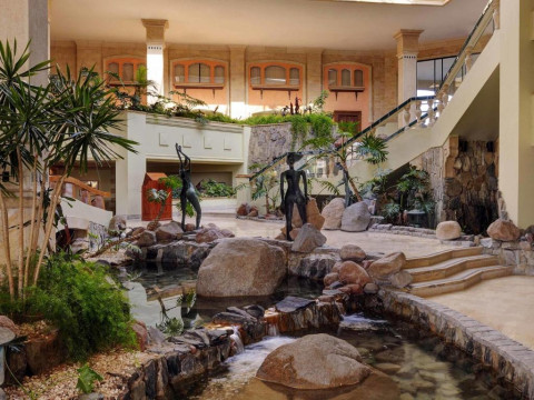 PROMENADE RESORT- BEACH SIDE(EX. MARRIOTT RESORT - BEACH SIDE)_