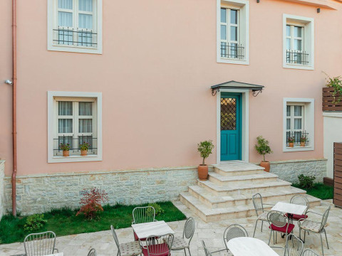 Naiades The Residence Ioannina Castle