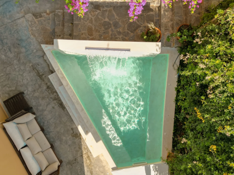 NAMI Hotel & Suites