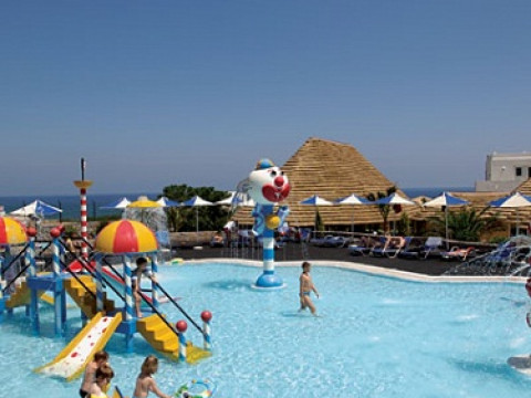 NANA GOLDEN  BEACH