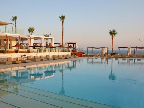 Napa Mermaid Hotel & Suites