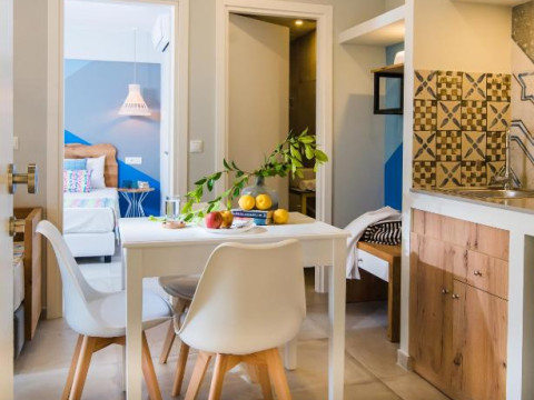 Natali Apartments