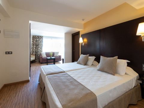 Nautic Hotel and Spa