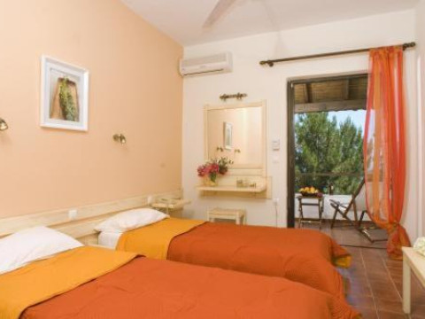 Nautilus Hotel