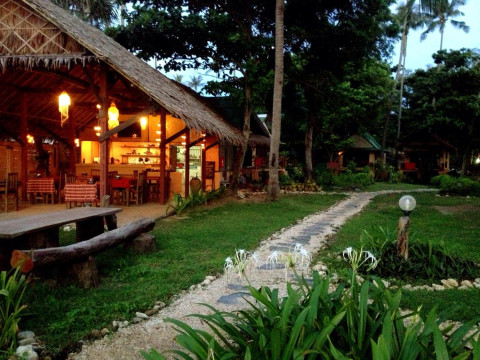 NAUTILUS RIGHT ON THE BEACH RESORT - ADULTS ONLY