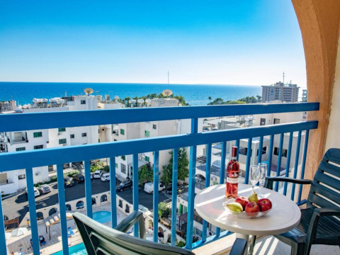 NAVARRIA HOTEL