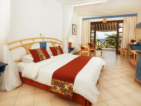 NEPTUNE BEACH RESORT (BAMBURI)