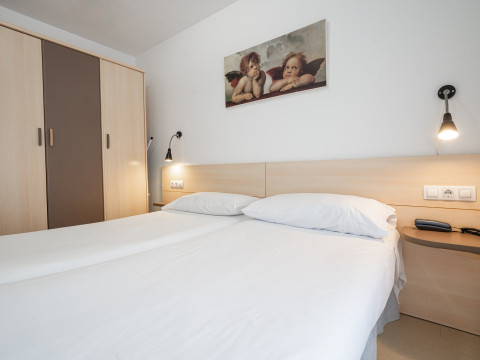 Neptuno Apartments