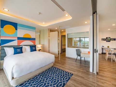NH Boat Lagoon Phuket Resort