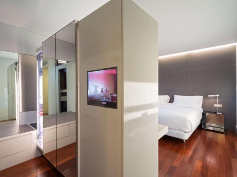 NH Collection Barcelona Constanza