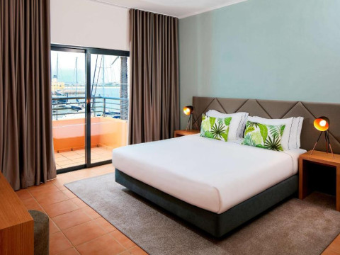 Nh Marina Portimao Resort