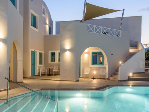 Nikolas Hotel