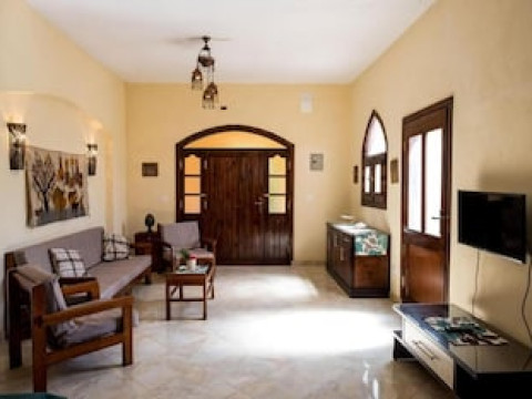 NILE COMPOUND HOTEL