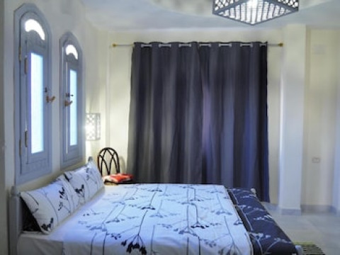 NILE COMPOUND HOTEL