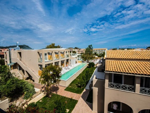 AMOUR HOLIDAY RESORT