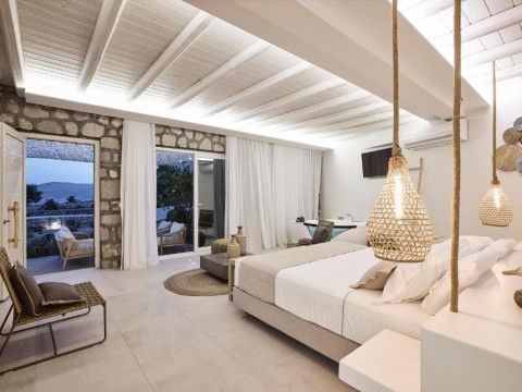 Nirome Luxury Suites