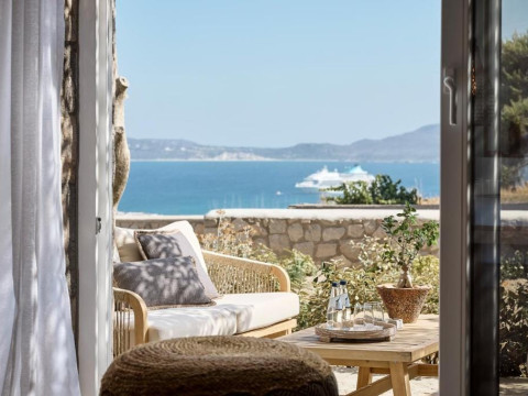 Nirome Luxury Suites