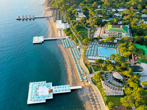 Golden Tulip Tecom