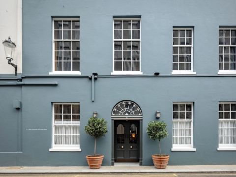 No 30 Knightsbridge