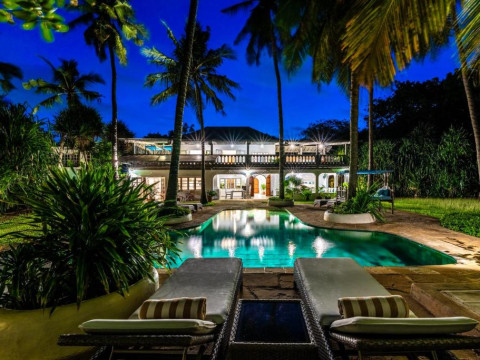 Nomad Beach Resort