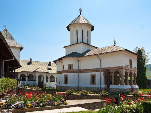 Nordul Olteniei si Manastirea Prislop