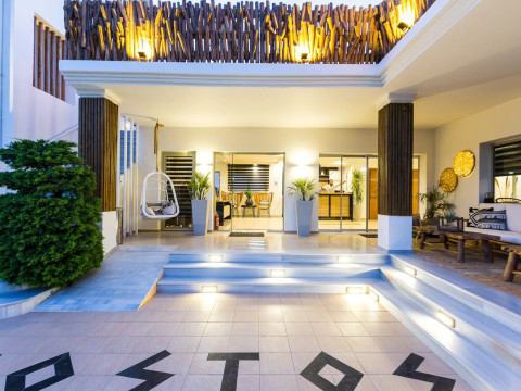 NOSTOS BEACH BOUTIQUE HOTEL