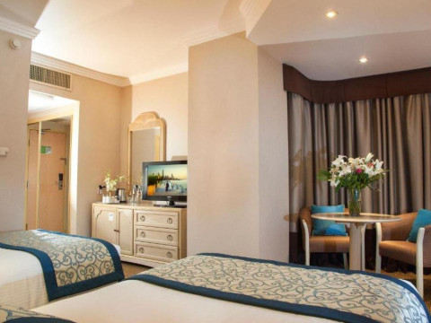 NOVEL HOTEL CITY CENTER