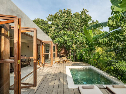 Nowhere Villa