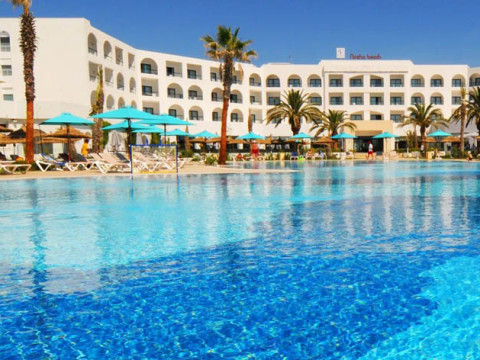 Nozha Beach--Online