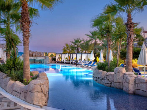 NUMA BAY EXCLUSIVE HOTEL