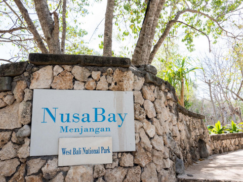 NusaBay Menjangan by WHM