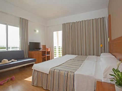 O7 Alea Hotel