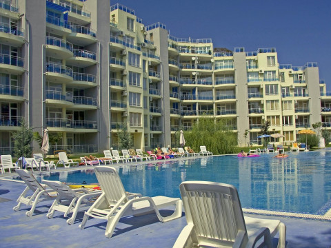 Oasis Aparthotel /PM/