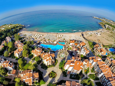 Oasis Aparthotel Resort&SPA 
